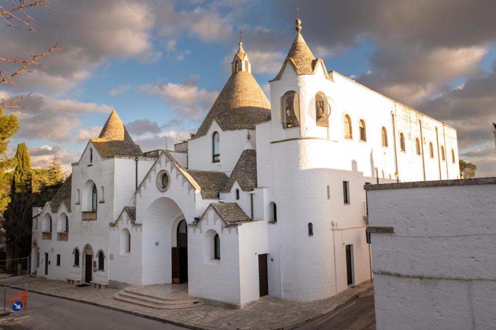 Dea Luxury Casa Vacanze- Zona Chiesa A Trullo - Alberobello Extérieur photo